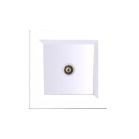 Nova TV csatlakozóaljzat fehér kerettel