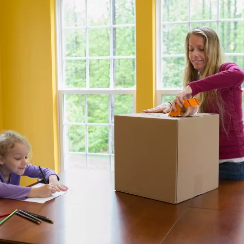 Gorilla Packaging Tape Extra Erős Csomagolószalag Adagolóval 18m x 72mm 