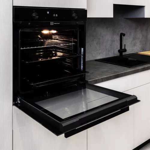 Kluge beépíthető multifonkciós fekete sütő, 75L