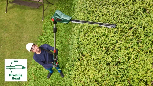 BOSCH 06008B3001 UniversalHedgePole 18 Akkus teleszkópos sövényvágó (akku és töltő nélkül)