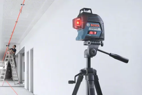 BOSCH 0601063S00 GLL 3-80 Vonallézer + 4 db 1,5 V-os LR6 (AA) + Lézer céltábla + Szerszámkoffer