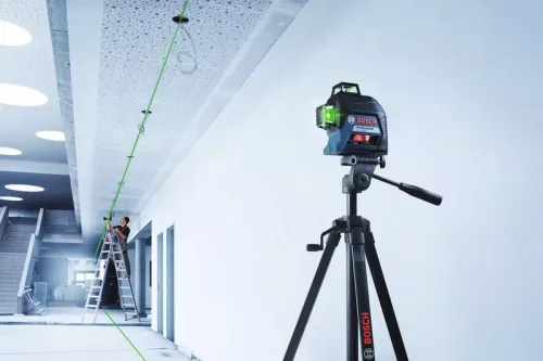 BOSCH 0601063Y00 GLL 3-80 G zöld Vonallézer kofferben + 4 db 1,5 V-os LR6 (AA) + Lézer céltábla + Szerszámkoffer