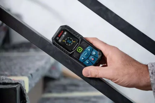BOSCH 0601072U00 GLM 50-27 CG zöld Lézeres távolságmérő + 2 db 1,5 V-os LR6 (AA)