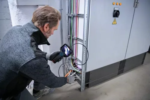 BOSCH 0601241401 GIC 12V-5-27 C vizsgálókamera L-boxx akkuval és töltővel