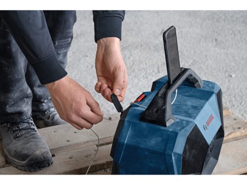 BOSCH Akkus Bluetooth hangszóró GPB 18V-6 C (12V/18V) IP54