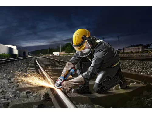 BOSCH Akkus erőcsomag GSR 18V-65 + GWS18V-11 + tartozékkészlet (akku és töltő nélkül)