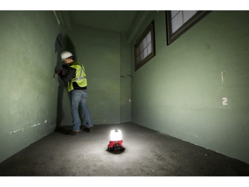 MILWAUKEE Akkus LED lámpa M18 TAL-0 (akku + töltő nélkül)