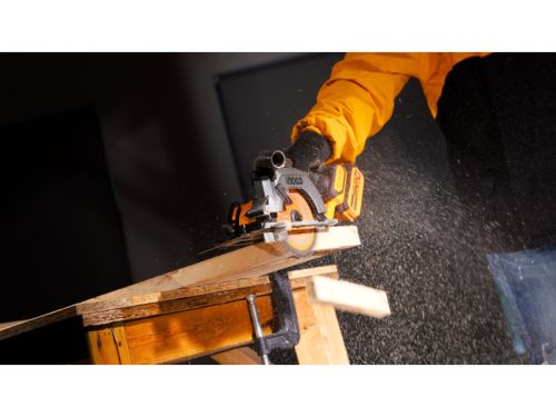 INGCO Akkus körfűrész 140 mm szénkefe nélküli 20 V (akku és töltő nélkül)