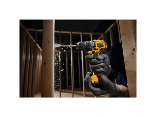 DEWALT Akkus fúrócsavarozó 12 V szénkefe nélküli (2 x 2,0 Ah akku + töltő) DCD701D2