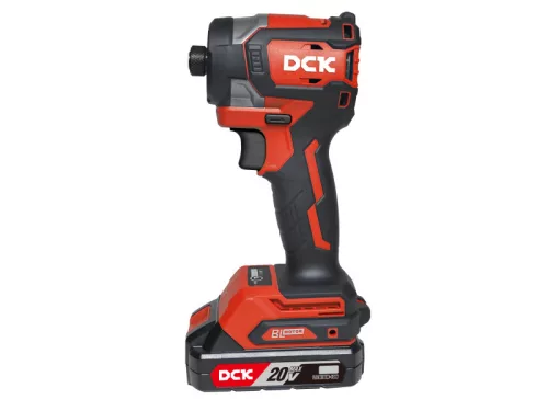 DCK Akkus ütvecsavarozó 1/4" 208 Nm szénkefe nélküli 20 V (1 x 4,0 Ah akku + töltő)