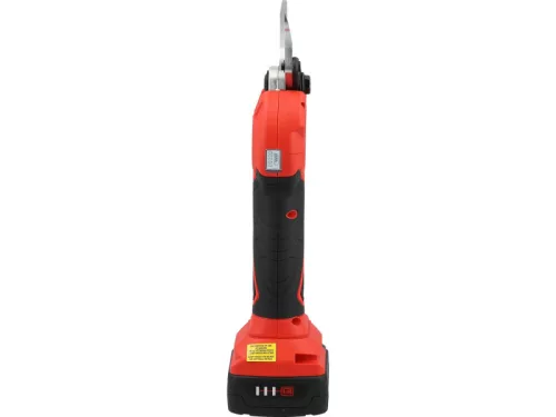 YATO Akkus metszőolló szénkefementes 30 mm 18 V ( 2 Ah akksival és töltővel )