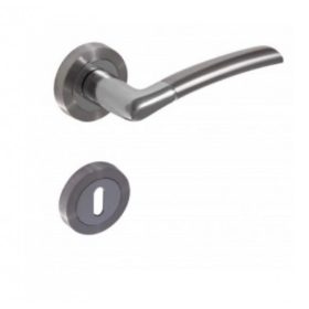   KILINCS GARNITÚRA ROZETTÁS SZATÉN KRÓM FIGÓ körrozettás E136 kulcsos 25010251