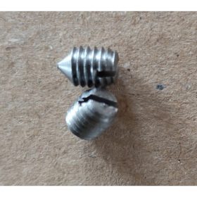 HERNYÓCSAVAR M 6X8/20 DB