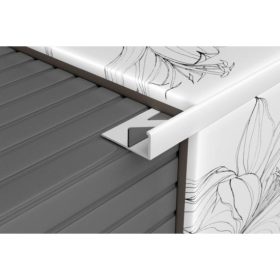 CSEMPEÉLVÉDŐ 8 MM SZÖGLETES  FEHÉR 2,7 M   0101